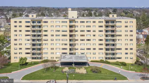 7121 Park Heights Ave #303, Baltimore, MD 21215