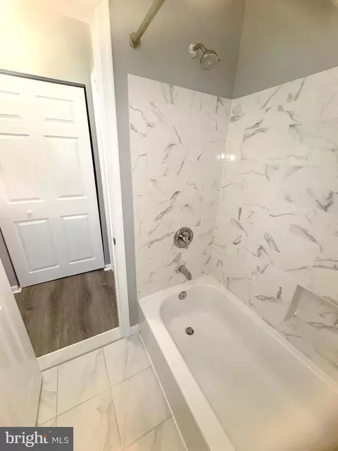 Bath - 807 Stoll St, Brooklyn, MD 21225 photo 2 of 2