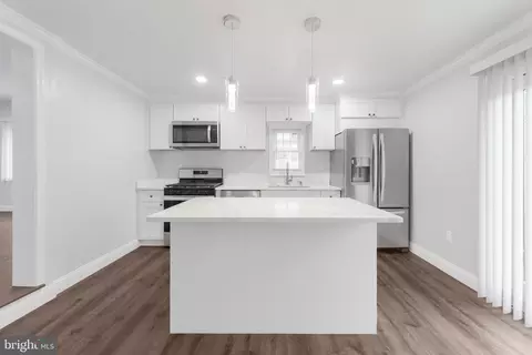 2507 James St, Baltimore, MD 21230