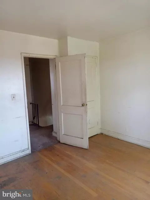 2577 Cecil Ave, Baltimore, MD 21218 photo 4