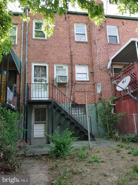 2577 Cecil Ave, Baltimore, MD 21218 photo 21