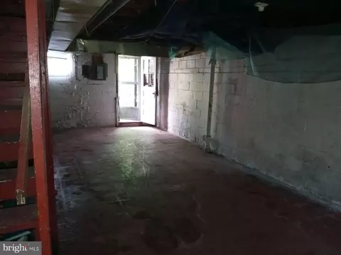 2577 Cecil Ave, Baltimore, MD 21218 photo 22