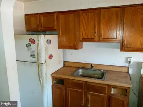 2577 Cecil Ave, Baltimore, MD 21218 photo 8