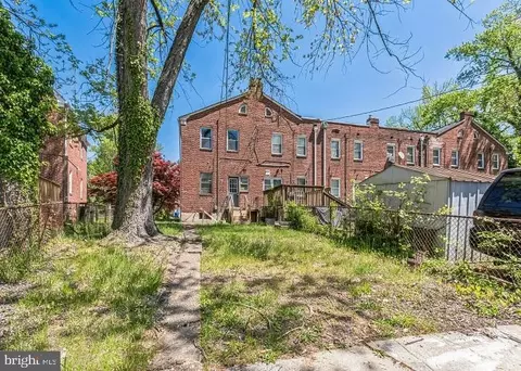 110 Hillvale Rd, Baltimore, MD 21229