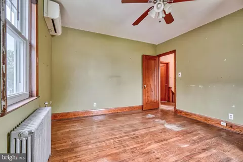 Bedroom - 2706 Christopher Ave, Baltimore, MD 21214 photo 4 of 4