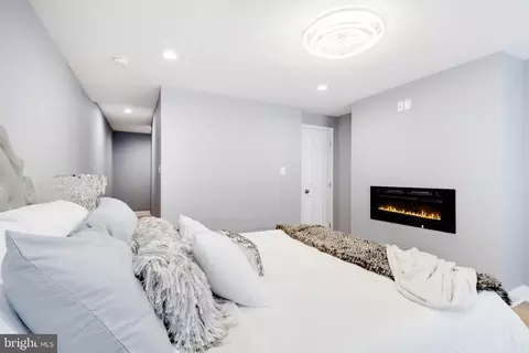 Bedroom - 1745 E Lombard St, Baltimore, MD 21231 photo 4 of 4