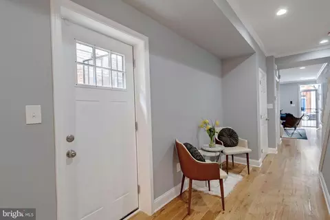 Entry Way - 1745 E Lombard St, Baltimore, MD 21231 photo 6 of 17