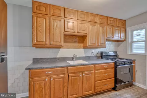 6544 Riverview, Baltimore, MD 21222 photo 11