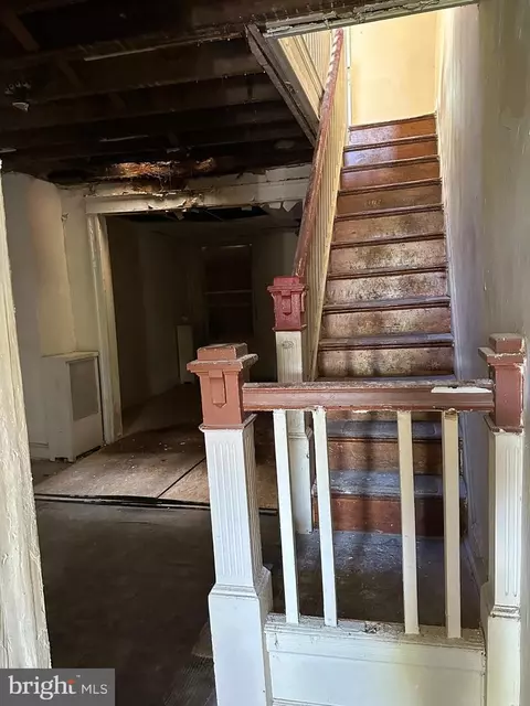 Entry Way - 1622 E 30th St, Baltimore, MD 21218 photo 2 of 3