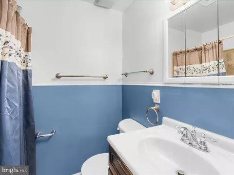 1424 Bonsal St, Baltimore, MD 21224 photo 32
