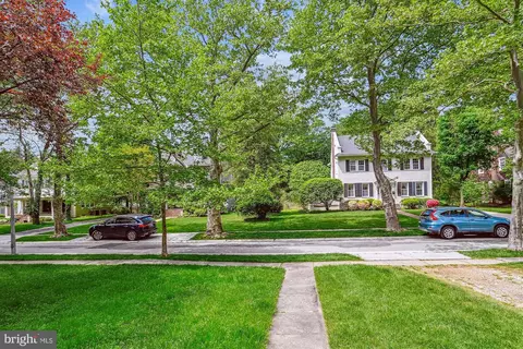 Exterior - 6211 Pinehurst Rd, Baltimore, MD 21212 photo 8 of 9