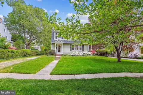 6211 Pinehurst Rd, Baltimore, MD 21212