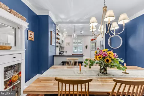 Dining - 3306 Beech Ave, Baltimore, MD 21211 photo 4 of 4