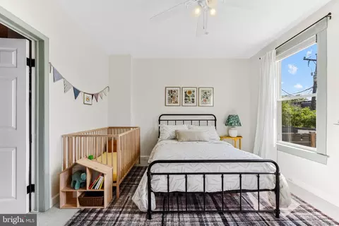 Bedroom - 3306 Beech Ave, Baltimore, MD 21211 photo 11 of 12