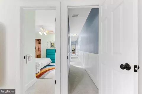 Entry Way - 3306 Beech Ave, Baltimore, MD 21211 photo 5 of 6