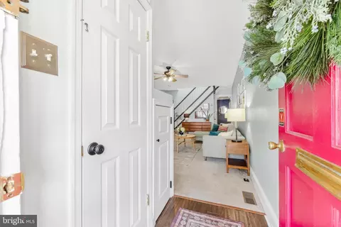 Entry Way - 3306 Beech Ave, Baltimore, MD 21211 photo 1 of 6