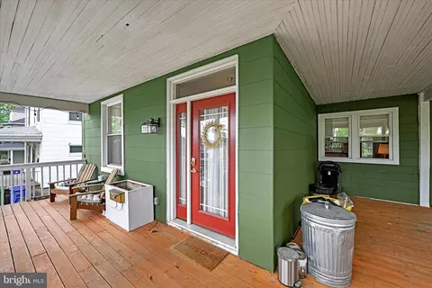 Exterior - 2822 Beechland Ave, Baltimore, MD 21214 photo 10 of 12