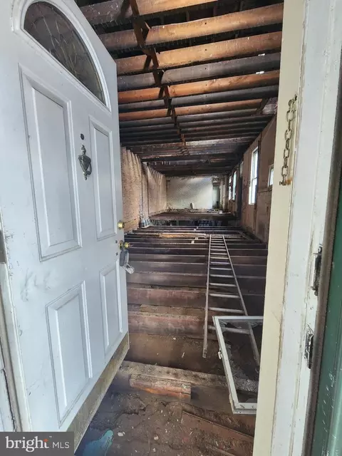 2542 Fait Ave, Baltimore, MD 21224 photo 6
