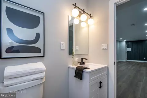 Bath - 3537 Elmley Ave, Baltimore, MD 21213 photo 5 of 5