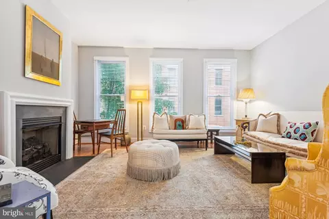 Living - 20 S Regester St, Baltimore, MD 21231 photo 1 of 5