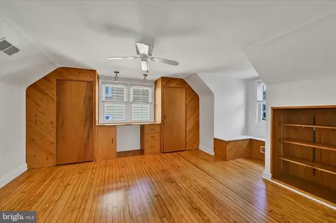 Bedroom - 4415 Raspe Ave, Baltimore, MD 21206 photo 2 of 5