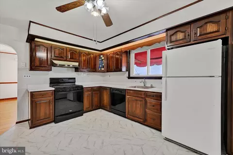 Kitchen - 4415 Raspe Ave, Baltimore, MD 21206 photo 2 of 2