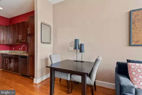Dining - 2772 Lighthouse Pt E #404, Baltimore, MD 21224 photo 1 of 1