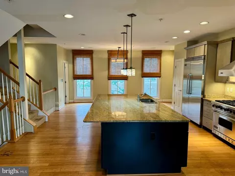 1234 Dockside Cir, Baltimore, MD 21224 photo 8