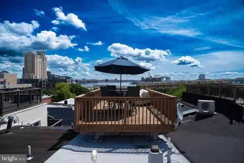 Exterior - 1229 Riverside Ave, Baltimore, MD 21230 photo 6 of 11