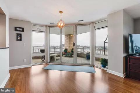 Living - 100 Harborview Dr #802, Baltimore, MD 21230 photo 2 of 2