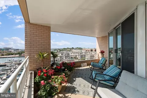 Exterior - 100 Harborview Dr #802, Baltimore, MD 21230 photo 5 of 13