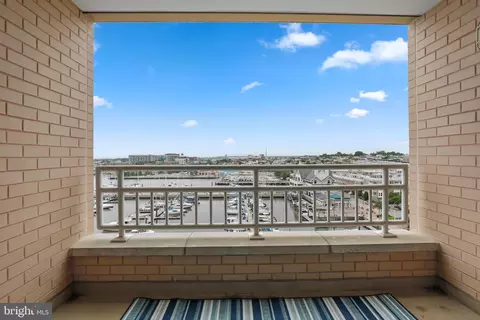 View/Area - 100 Harborview Dr #802, Baltimore, MD 21230 photo 3 of 9