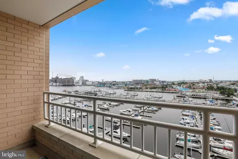 View/Area - 100 Harborview Dr #802, Baltimore, MD 21230 photo 2 of 9