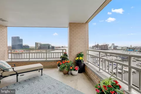 Exterior - 100 Harborview Dr #802, Baltimore, MD 21230 photo 2 of 13