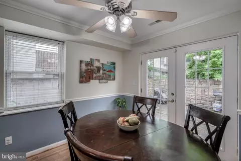 Dining - 724 S Luzerne Ave, Baltimore, MD 21224 photo 2 of 2