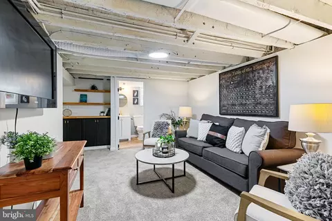 735 Mccabe Ave, Baltimore, MD 21212 photo 44