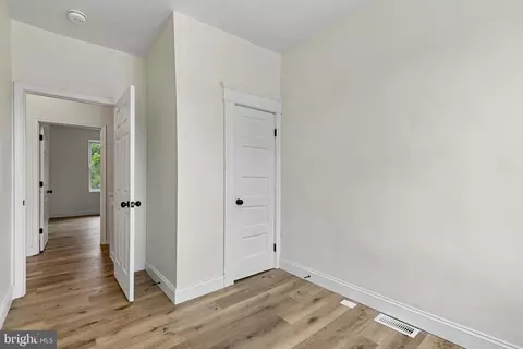 735 Mccabe Ave, Baltimore, MD 21212 photo 33