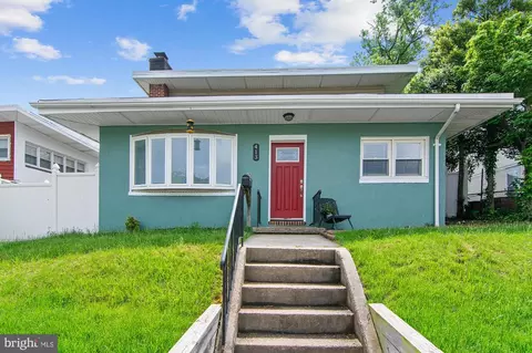 413 S Wickham Rd, Baltimore, MD 21229