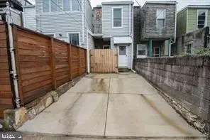 130 E Clement St, Baltimore, MD 21230 photo 2