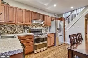 130 E Clement St, Baltimore, MD 21230 photo 5