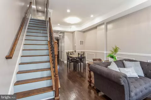 Entry Way - 1730 E Oliver St, Baltimore, MD 21213 photo 1 of 14