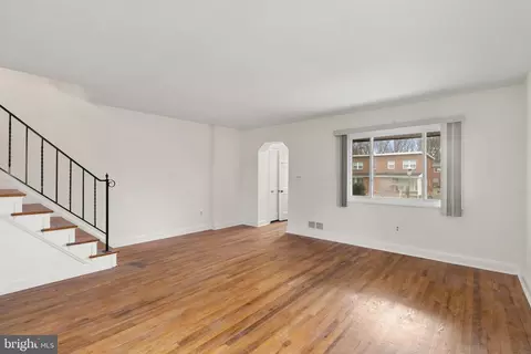 5573 Elderon Ave, Baltimore, MD 21215 photo 3