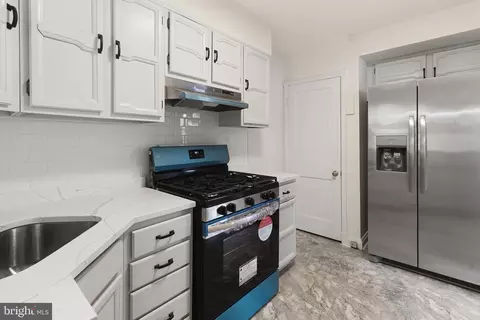 5573 Elderon Ave, Baltimore, MD 21215 photo 6