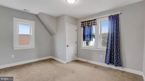Bedroom - 3113 Cedarhurst Rd, Baltimore, MD 21214 photo 2 of 3