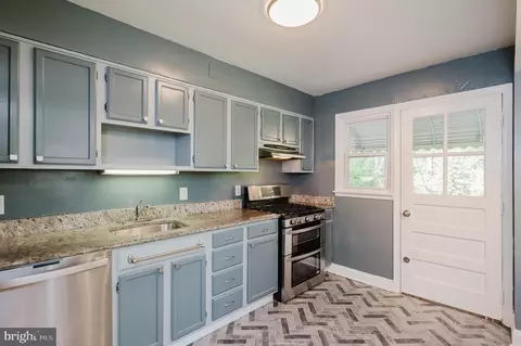 5713 Rockspring Rd, Baltimore, MD 21209 photo 14