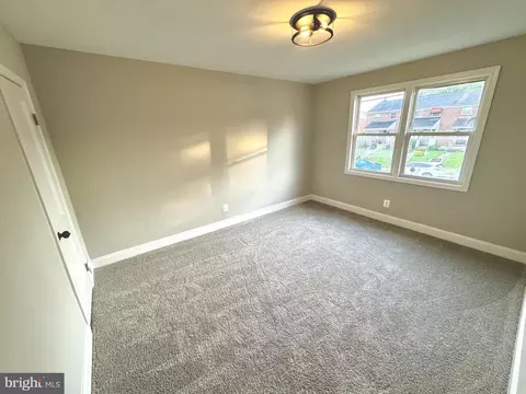 555 S Beechfield Ave, Baltimore, MD 21229 photo 10