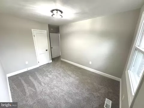555 S Beechfield Ave, Baltimore, MD 21229 photo 15