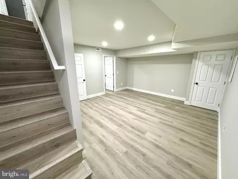 555 S Beechfield Ave, Baltimore, MD 21229 photo 18
