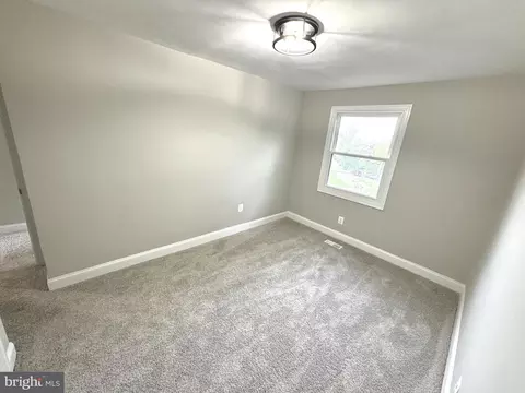 555 S Beechfield Ave, Baltimore, MD 21229 photo 14