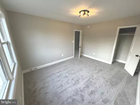 555 S Beechfield Ave, Baltimore, MD 21229 photo 11